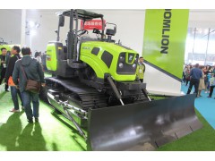 中联LA1402-2拖拉机2018年武汉展实拍