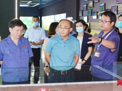 市人大常委會主任吳中陽調研農機裝備產業集群建設工作